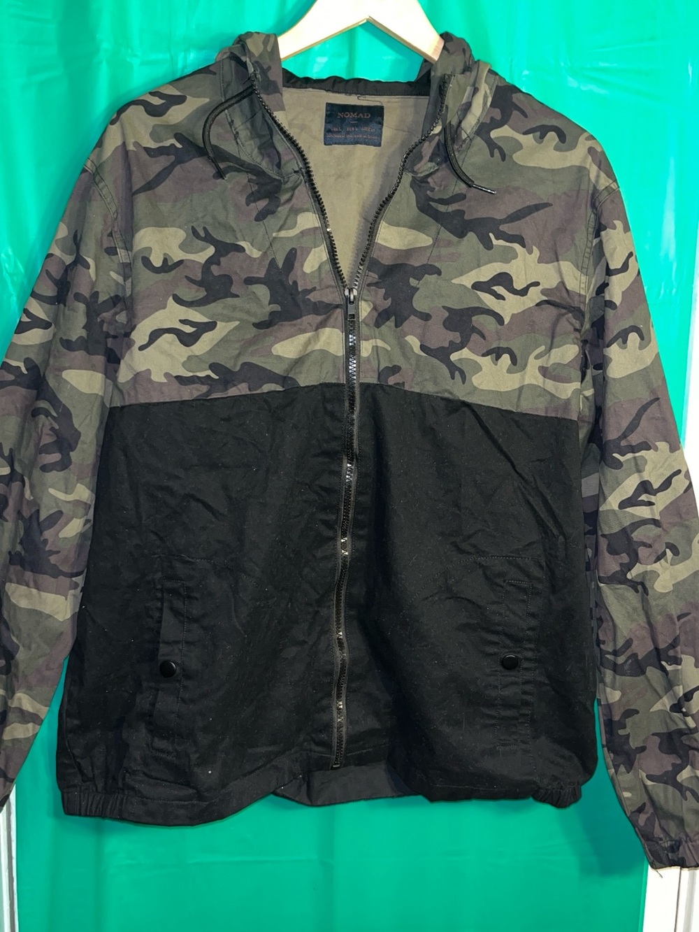 Nomad Men's Hooded Field Jacket - Olive Camo & Black